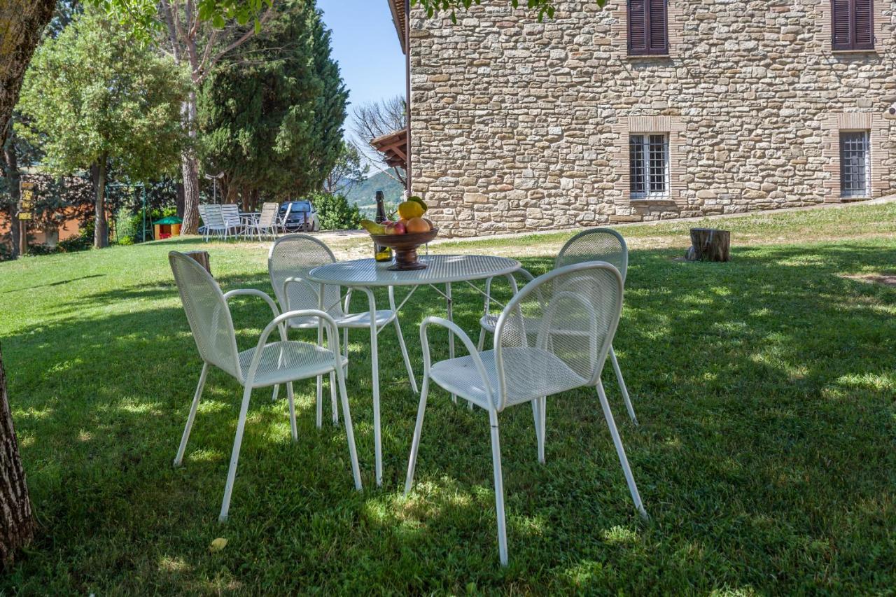 Villamena Assisi Eksteriør bilde